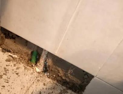 马尔康楼顶漏水维修公司分享下修复水管漏水的几种小方法